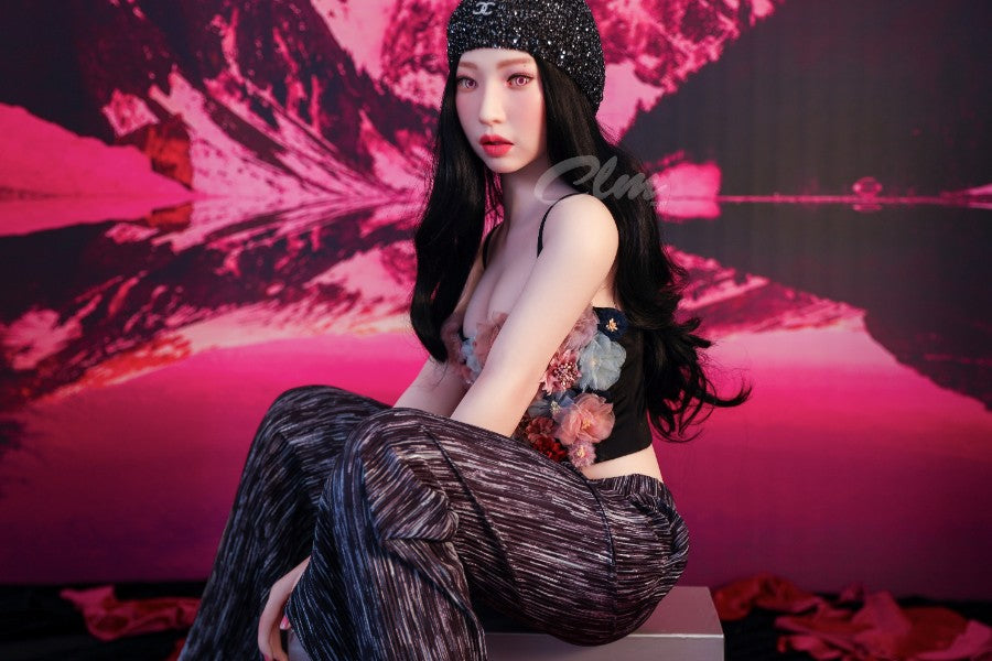 Ultra Fashion Janice 160cm Full Silicone Doll with Movable Jaw – Realistic Design
